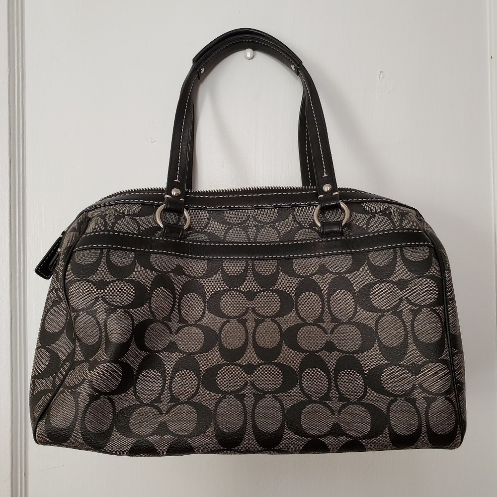 Coach Bag - Picture 4 of 8